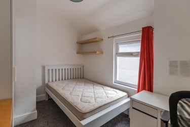 6 bed house, Malefant Street, Cathays, Cardiff, CF244QD - Image 13